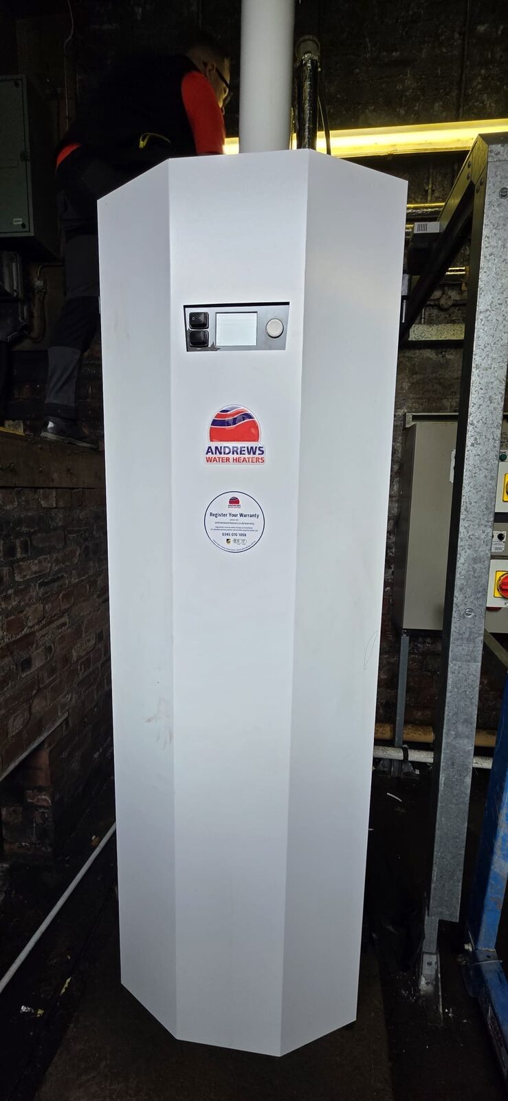 Commercial gas-fired water heater serving Craigton Primary School
